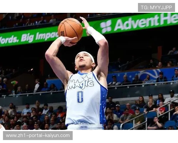 魔术防守身体对抗凶悍，班凯罗防守端进步幅度明显